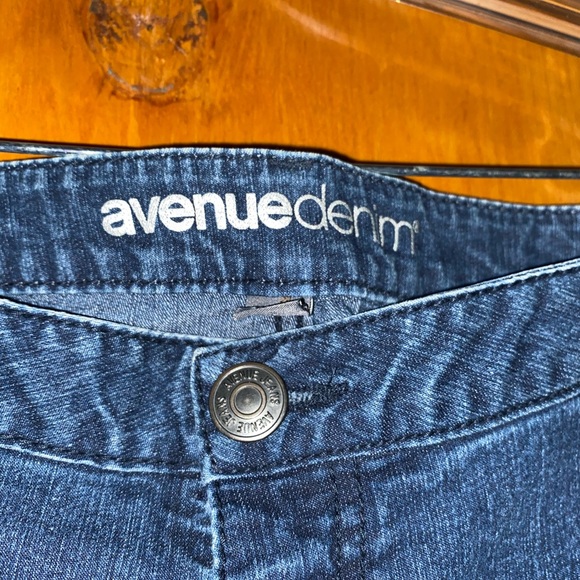 Pants - Picture 1 of 4